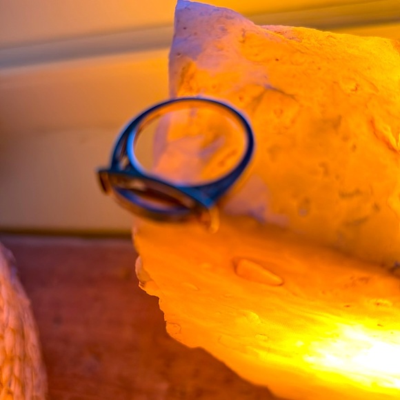 Baguette Diamond Ring Heavy solid real Gold - Picture 4 of 16